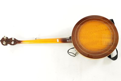 Lot 432 - A WASHBURN B18 FIVE STRING BANJO