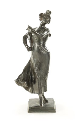 Lot 773 - AN ART DECO FIGURAL BRONZE