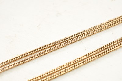 Lot 495 - A LONG 9CT ROSE GOLD CHAIN