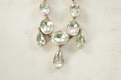 Lot 461 - A VICTORIAN GOLD AQUAMARINE NECKLACE