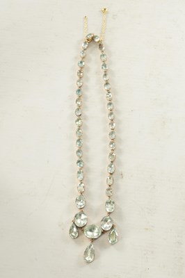 Lot 461 - A VICTORIAN GOLD AQUAMARINE NECKLACE