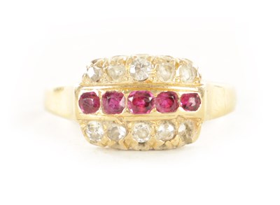 Lot 473 - A VINTAGE GOLD RUBY AND DIAMOND RING