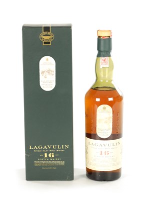 Lot 476 - LAGAVULIN 16 YEARS OLD SINGLE ISLAY MALT WHISKY