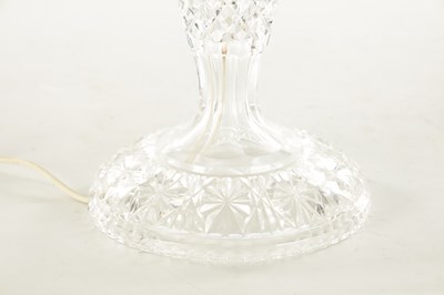 Lot 9 - A STYLISH 1920’S CUT GLASS MUSHROOM SHAPED TABLE LAMP