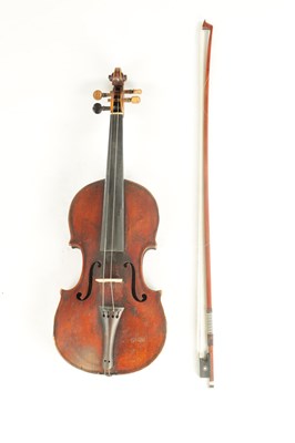 Lot 423 - AN ANTIQUE VIOLIN