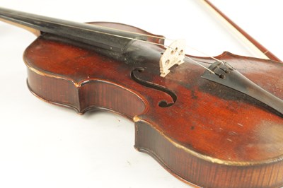 Lot 423 - AN ANTIQUE VIOLIN