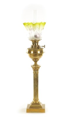 Lot 689 - A 19TH CENTURY BRASS CORINTHIAN COLUMN OIL LAMP