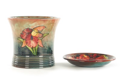 Lot 44 - A 1930/40S MOORCROFT FLAMBÉ WARE LARGE JARDINIERE