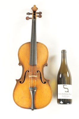 Lot 621 - AN ANTIQUE VIOLIN