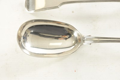 Lot 425 - A GOOD PAIR OF GEORGE III SILVER SALAD SERVERS