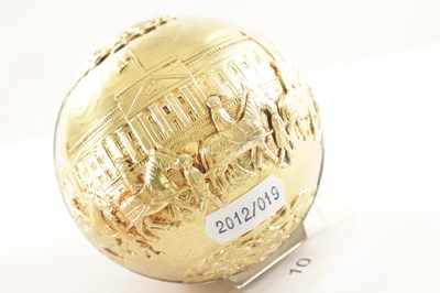 Lot 396 - STUART DEVLIN - A SILVER GILT COMMEMORATIVE LONDON GLOBE NO 13