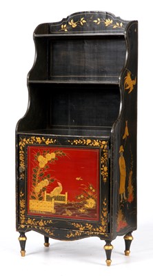 Lot 858 - A SMALL REGENCY CHINOISERIE DECORATED...