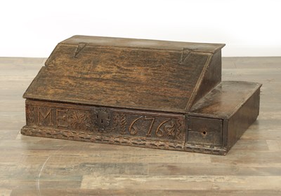 Lot 851 - A GOOD 17TH CENTURY WESTMORELAND OAK DESK BOX