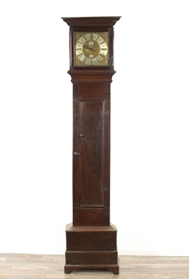 Lot 810 - PETER HATHORNTHWAITE, KIRKBY LONSDALE. AN EARLY 18TH CENTURY 30-HOUR LONGCASE CLOCK