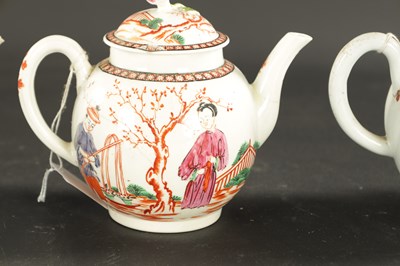 Lot 104 - THREE MID 18TH CENTURY WORCESTER TEAPOTS AND A CHAFFERS LIVERPOOL TEAPOT