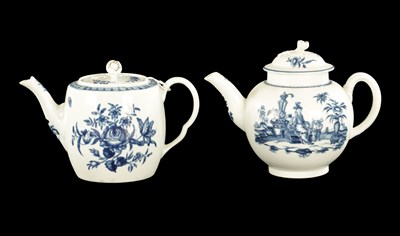 Lot 39 - TWO LATE 18TH CENTURY WORCESTER TRANSFER PRINTED BLUE AND WHITE TEAPOTS