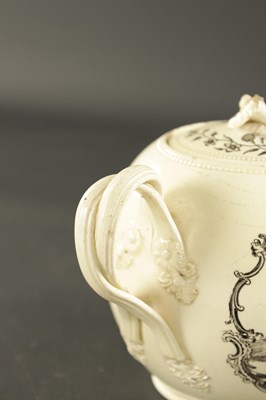 Lot 118 - A LATE 18TH CENTURY LEEDS CREAMWARE TEAPOT