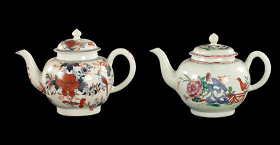 Lot 187 - A MID 18TH CENTURY RICHARD CHAFFERS LIVERPOOL TEAPOT