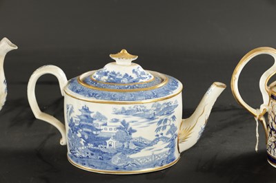 Lot 289 - THREE LATE 18TH CENTURY ENGLISH PORCELAIN TEAPOTS AND TWO PEARLWARE COFFEE POTS