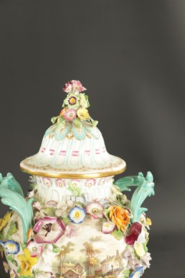 Lot 185 - A PAIR OF MID 19TH CENTURY MINTON PORCELAIN JARS AND COVERS