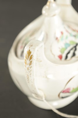 Lot 140 - A LATE 18TH CENTURY CHAMBERLAIN WORCESTER PORCELAIN STAG HUNT PATTERN SUCRE AND JUG