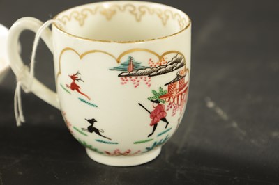 Lot 136 - A MID 18TH CENTURY WORCESTER STAG HUNT PATTERN CUP AND SAUCER