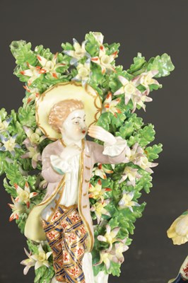 Lot 66 - A MID 18TH CENTURY BOW PORCELAIN BOCAGE FIGURE OF A NEW DANCER