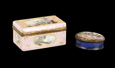 Lot 169 - A MID 18TH CENTURY STAFFORDSHIRE ENAMEL BOX