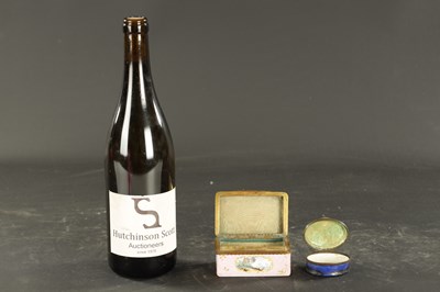 Lot 169 - A MID 18TH CENTURY STAFFORDSHIRE ENAMEL BOX