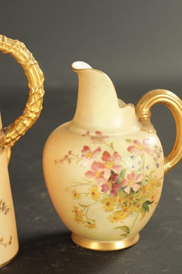 Lot 346 - A ROYAL WORCESTER PORCELAIN URN CIRCA 1890, A ROYAL WORCESTER CONICAL JUG AND A ROYAL WORCESTER FLAT-BACK JUG CIRCA 1900