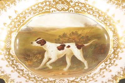 Lot 127 - A COPELAND AND GARRET PORCELAIN COMPORT CIRCA 1840