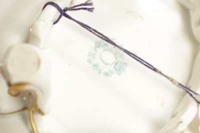 Lot 127 - A COPELAND AND GARRET PORCELAIN COMPORT CIRCA 1840