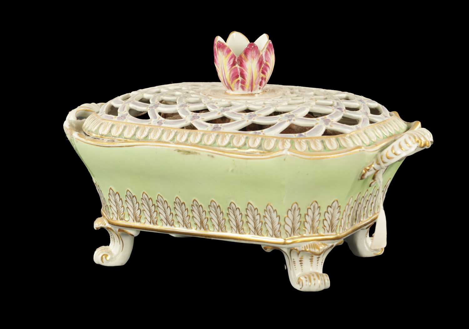 Lot 56 - A 19TH CENTURY SPODE PORCELAIN POT POURRI CIRCA 1820