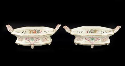 Lot 79 - A PAIR OF LATE 19TH CENTURY MEISSEN STYLE COMPORTS