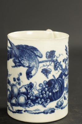 Lot 229 - TWO WORCESTER PORCELAIN MUGS CIRCA 1775