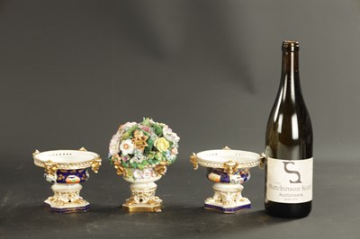 Lot 313 - A LATE 19TH CENTURY STEVENSON AND HANCOCK URN OF FLOWERS