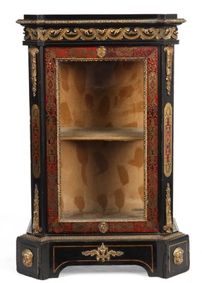 Lot 926 - A MID 19TH CENTURY TORTOISESHELL AND EBONISED...