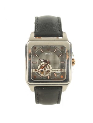 Lot 295 - A GENTLEMAN’S STAINLESS STEEL BULOVA AUTOMATIC WRISTWATCH