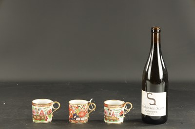 Lot 110 - A SET OF THREE FLIGHT BARR AND BARR COFFEE CANS DECORATED IN IMARI PATTERN