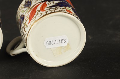 Lot 206 - A COLLECTION OF FOUR CHAMBERLAIN WORCESTER COFFEE CANS WITH IMARI DECORATION CIRCA 1800