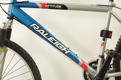 Lot 745 - A RALEIGH ATTITUDE MOUNTAIN BIKE