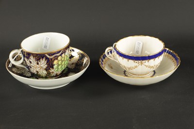 Lot 27 - FOUR PIECES OF LATE 18TH CENTURY ENGLISH PORCELAIN