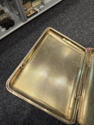 Lot 417 - A LATE 19TH CENTURY RUSSIAN SILVER AND SILVER GILT CIGARETTE CASE