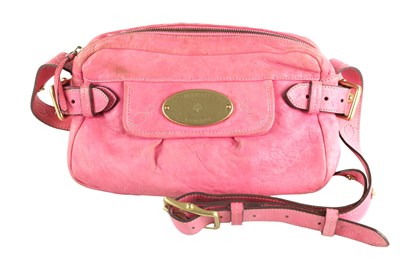 Lot 669 - A MULBERRY BARBIE PINK LEATHER CROSS-BODY BAG