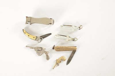 Lot 293 - A COLLECTION OF MINIATURE FOLDING KNIVES AND FOBS