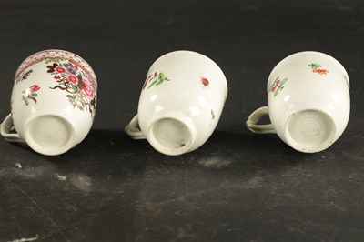 Lot 103 - THREE WORCESTER COFFEE CUPS CIRCA 1770