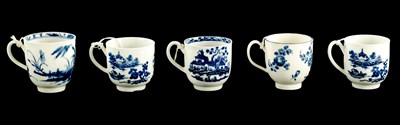 Lot 343 - A COLLECTION OF FOUR WORCESTER COFFEE CUPS PRINTED BLUE AND WHITE CHINOISERIE SCENES, THE OTHER WITH FRUIT