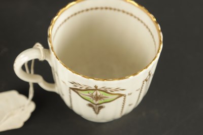 Lot 301 - A RARE CAUGHLEY PORCELAIN TRIO CIRCA 1780