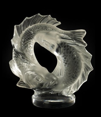 Lot 6 - A LALIQUE FRANCE 'DEUX POISSONS' GLASS SCULPTURE