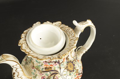 Lot 138 - A COALPORT TYPE PORCELAIN TEAPOT CIRCA 1840